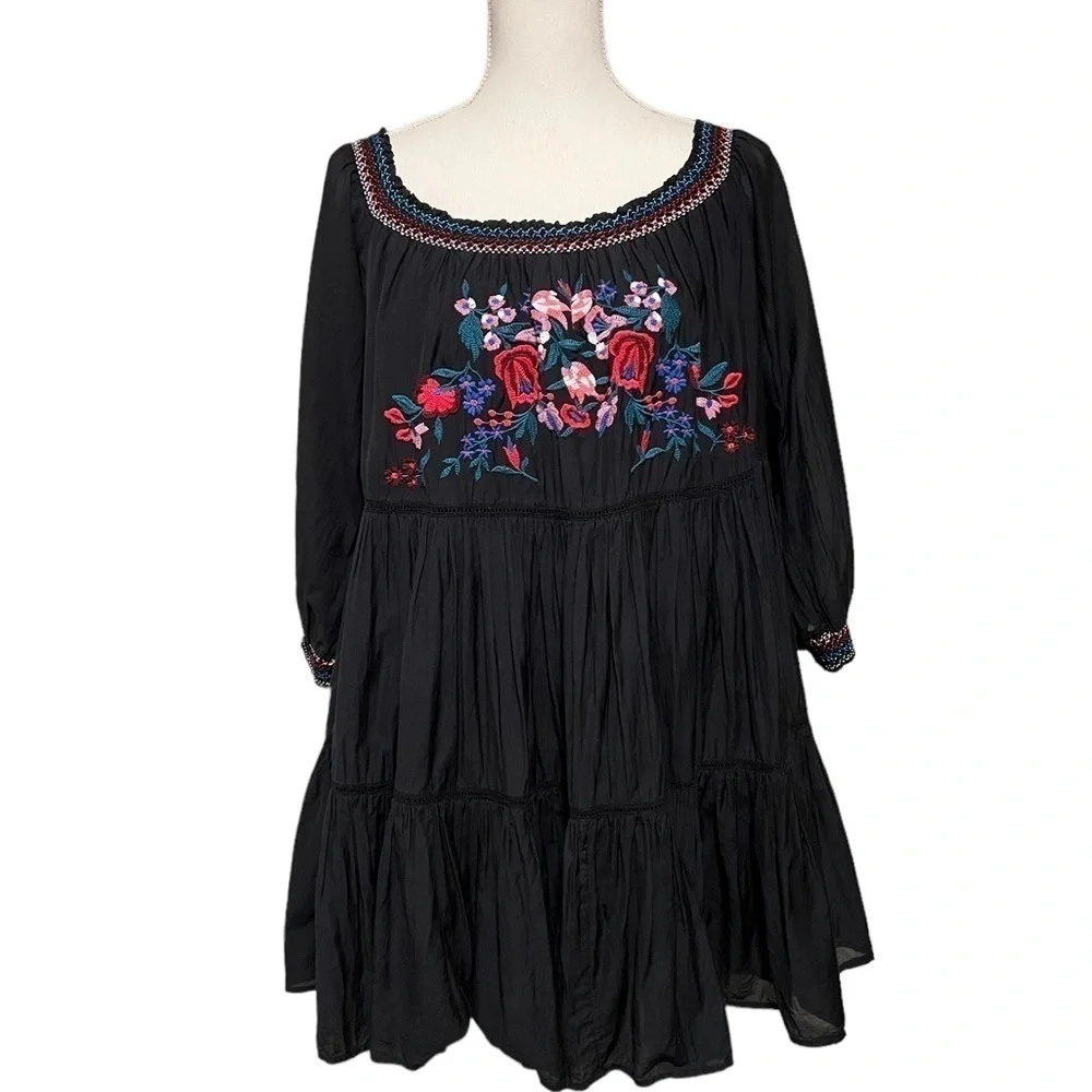 FREE PEOPLE BLACK EMBROIDERED OFF THE SHOULDER TIERED DRESS SIZE MEDIUM